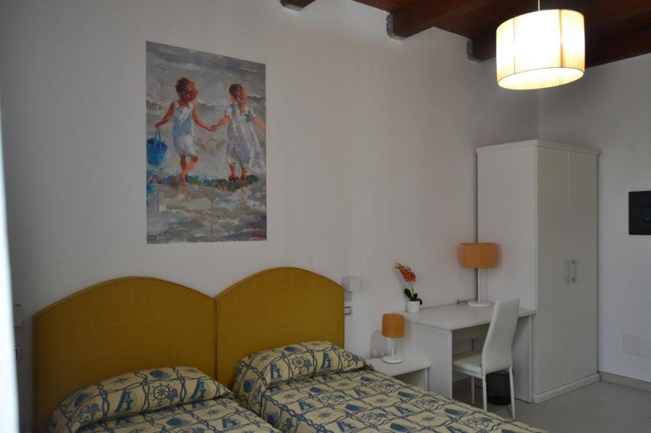 Stellaris Bed and Breakfast Siderno Exteriör bild